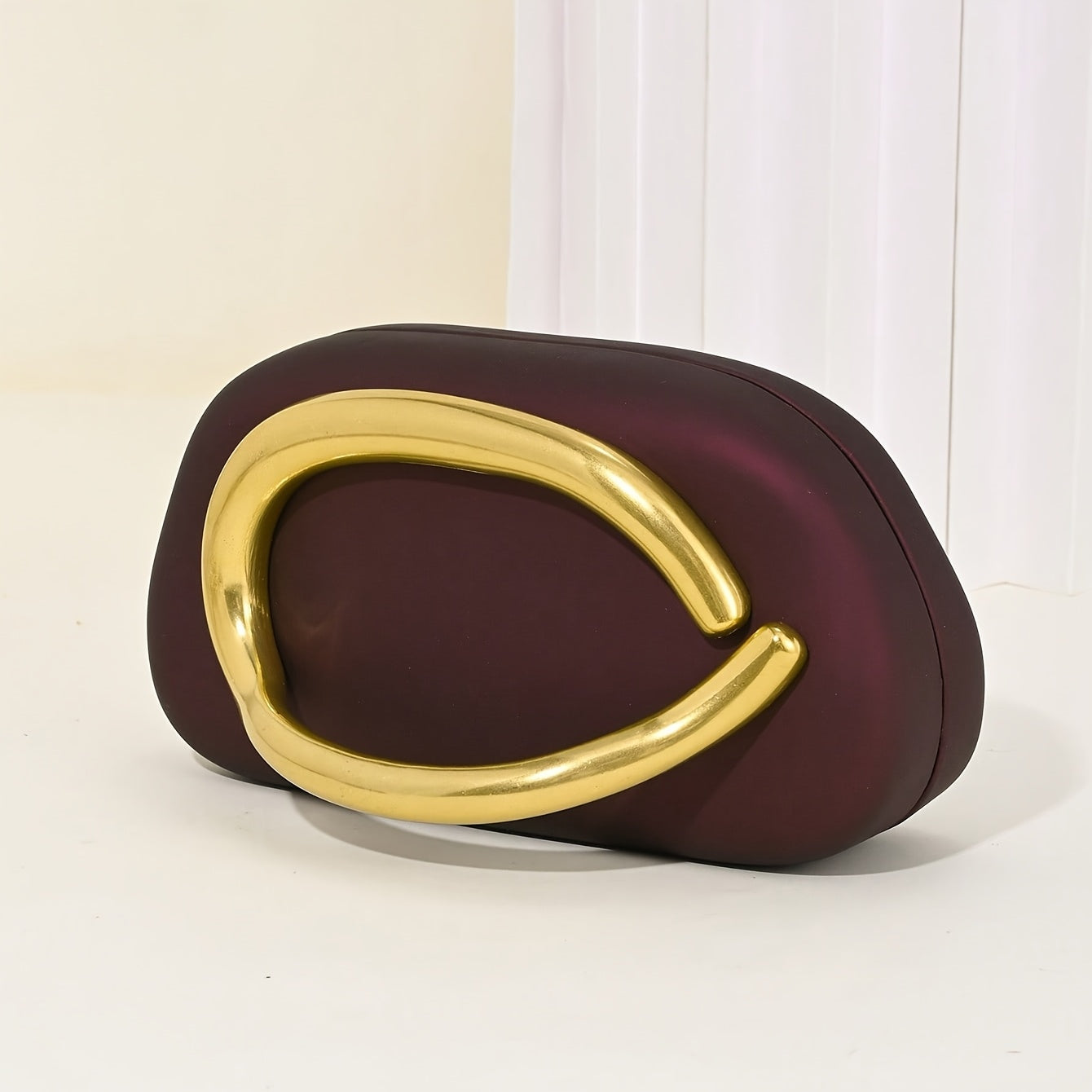 Elegant PU Clutch Purse - Convertible to Shoulder Bag with Magnetic Closure