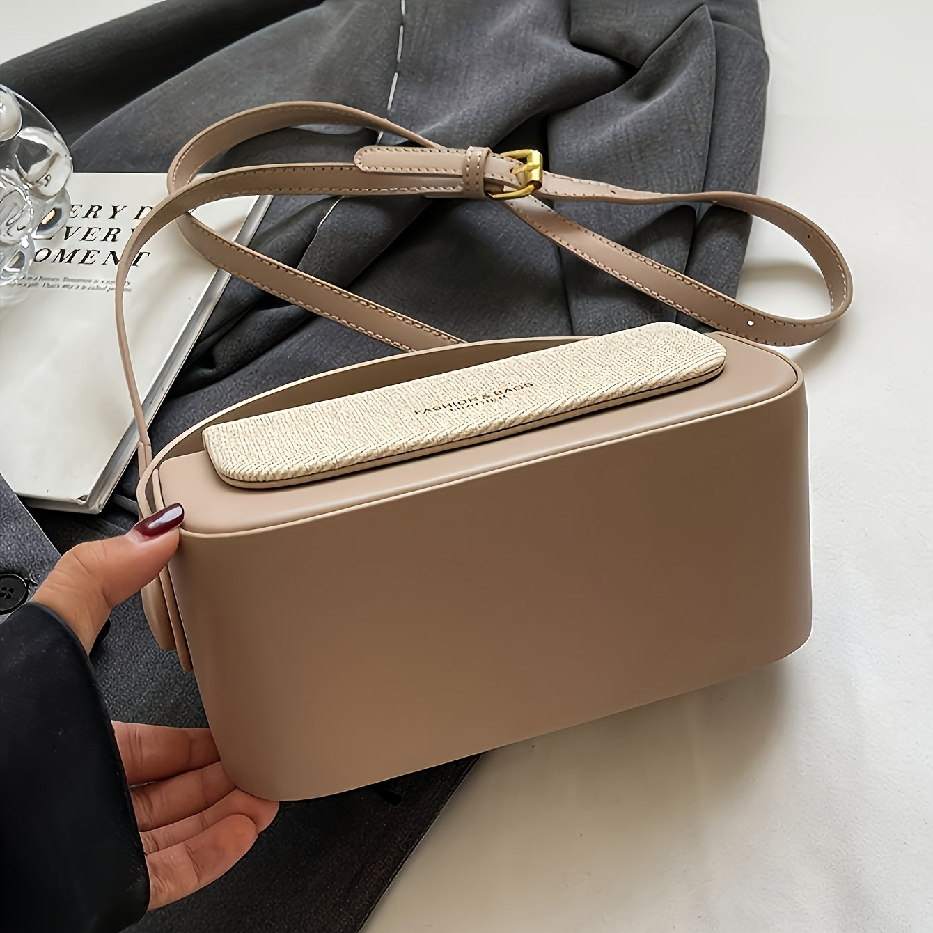 Vintage-Inspired Textured Crossbody Bag